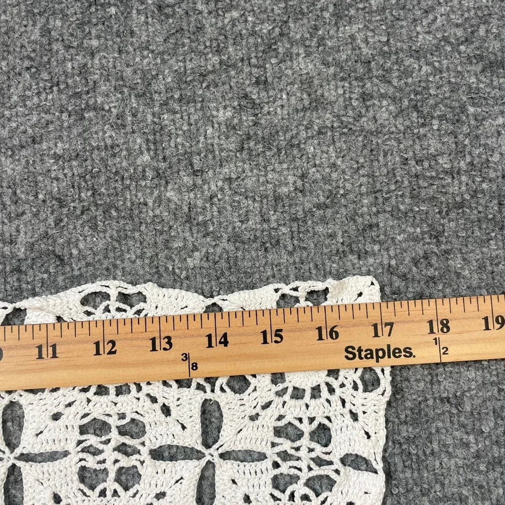 Handmade Vintage Table Runner 40x17 White Crochet Floral Lace Medallion Doily
